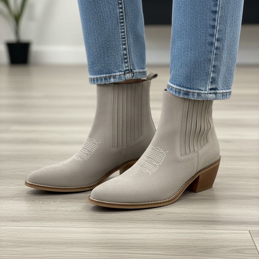 Ghete damă piele naturală intoarsa l cawboy scurt bej 1623