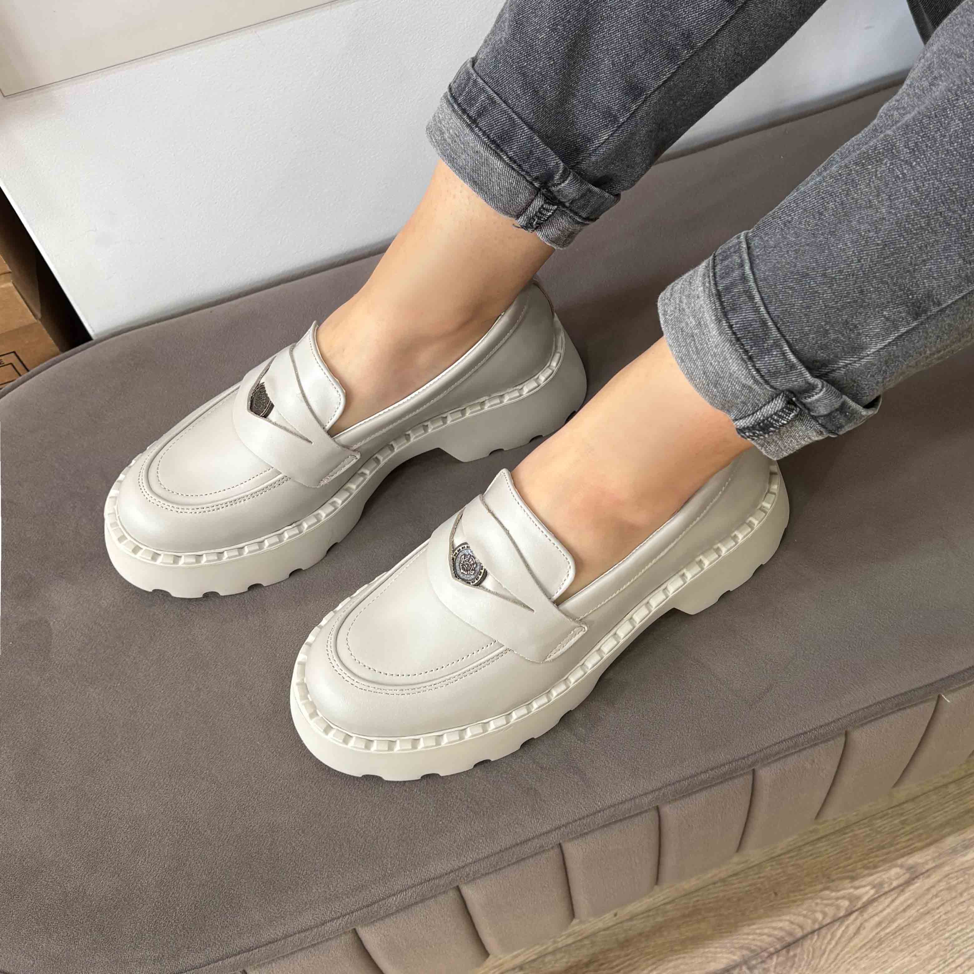 Mocasini damă culoare alb natur din piele naturală 129