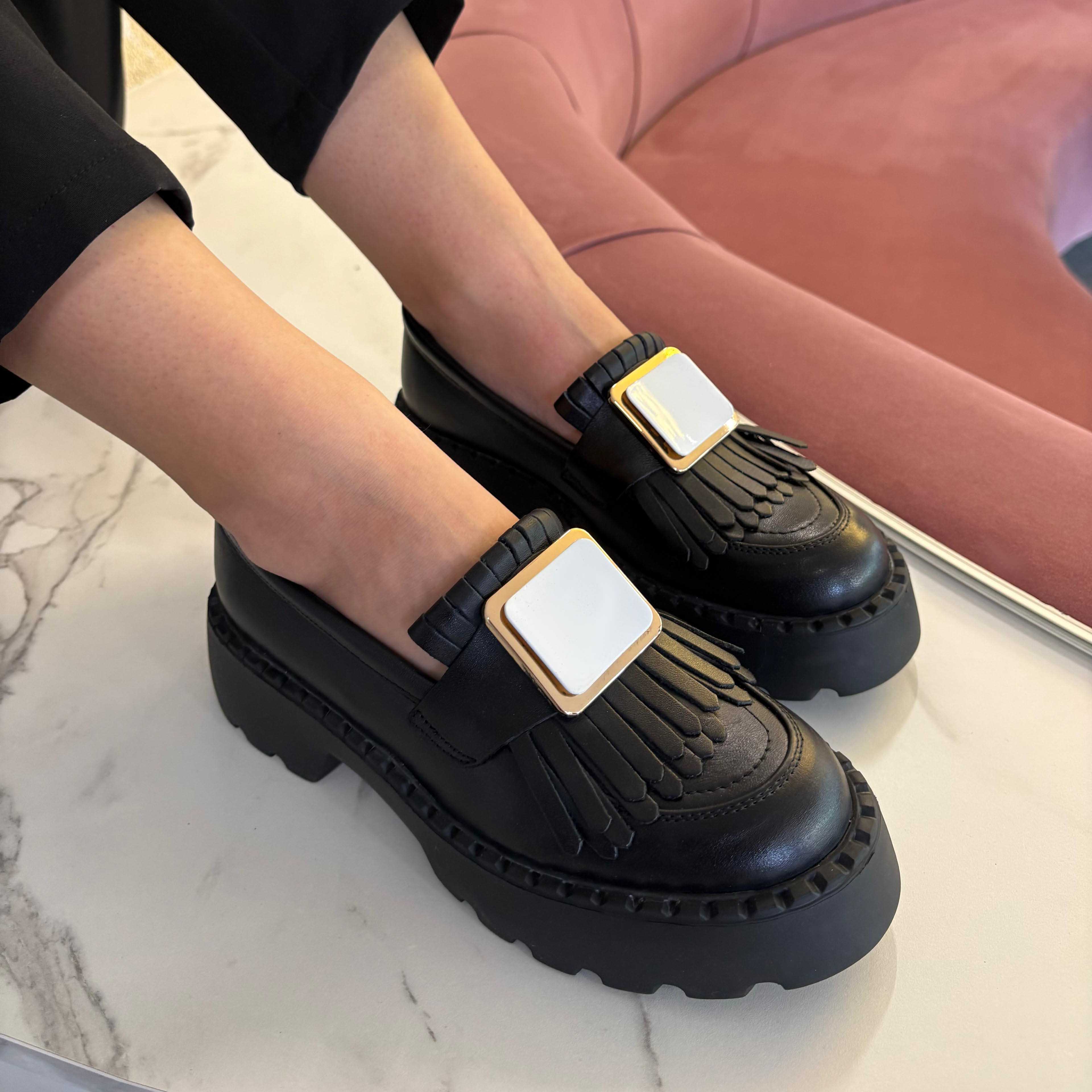 Mocasini damă culoare neagra din piele naturală cod 139 negru
