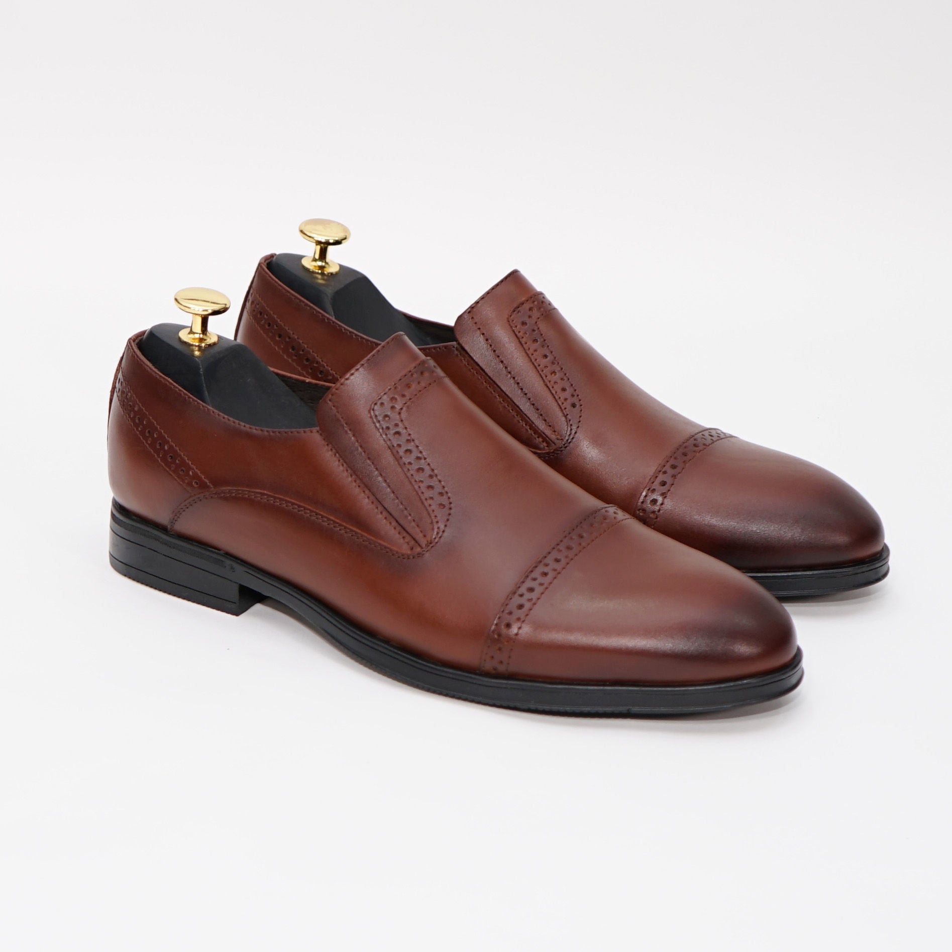 Pantofi Eleganti Barbati Din Piele Naturala 379 Maro