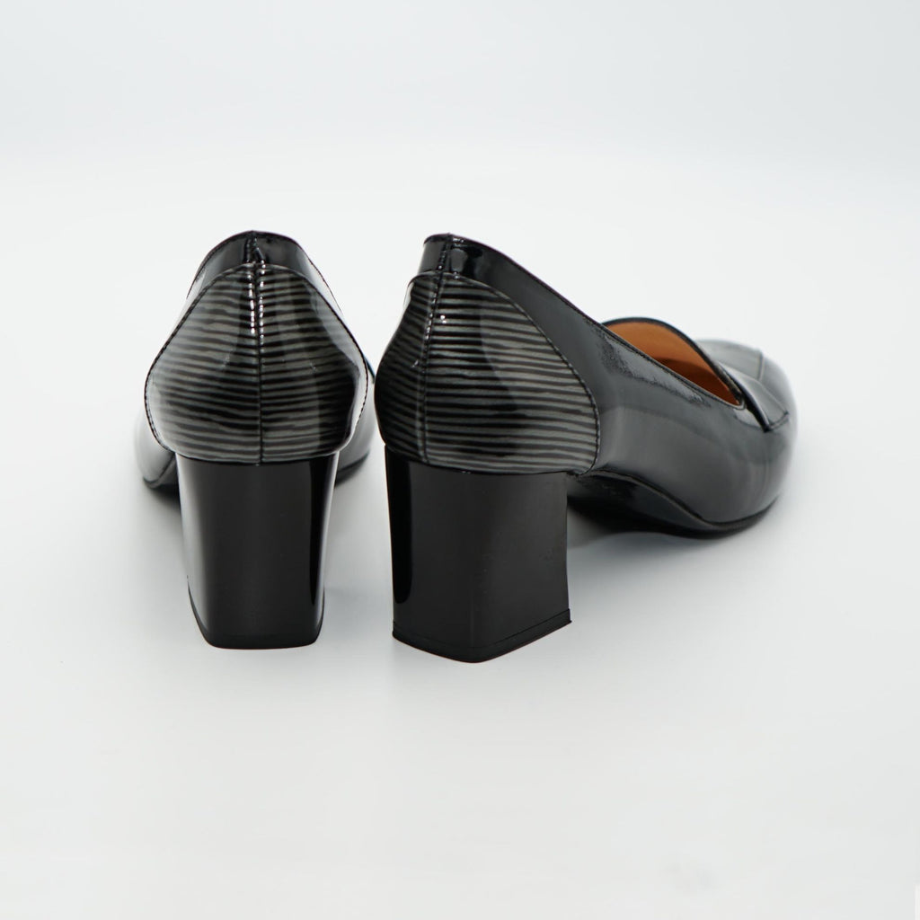 Pantofi Eleganti Din Piele Naturala Lacuita De Culoare Neagra Cod Dms 29617