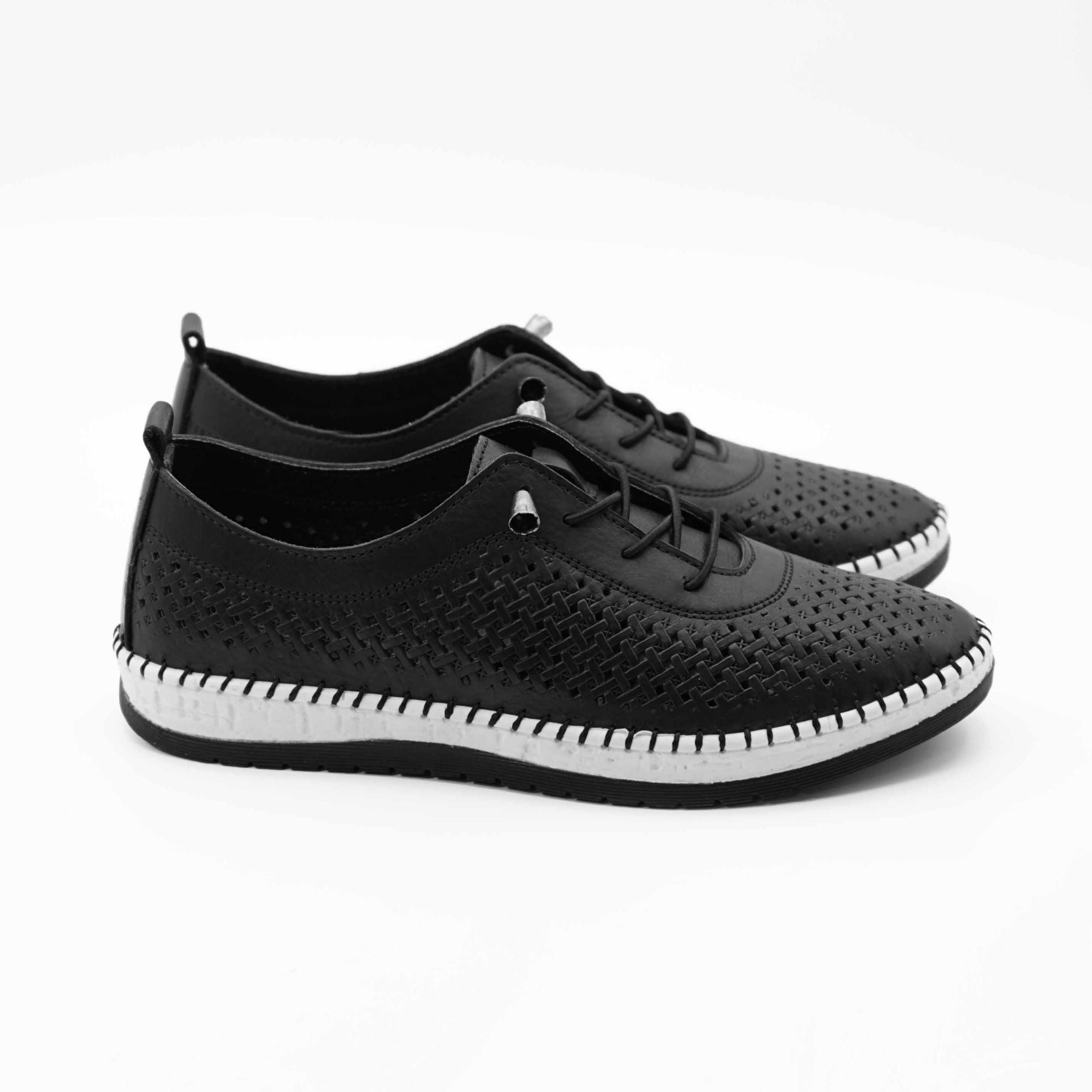 Pantofi Dama Casual Din Piele Naturala Cu Siret Elastic Cod 1800 Negru