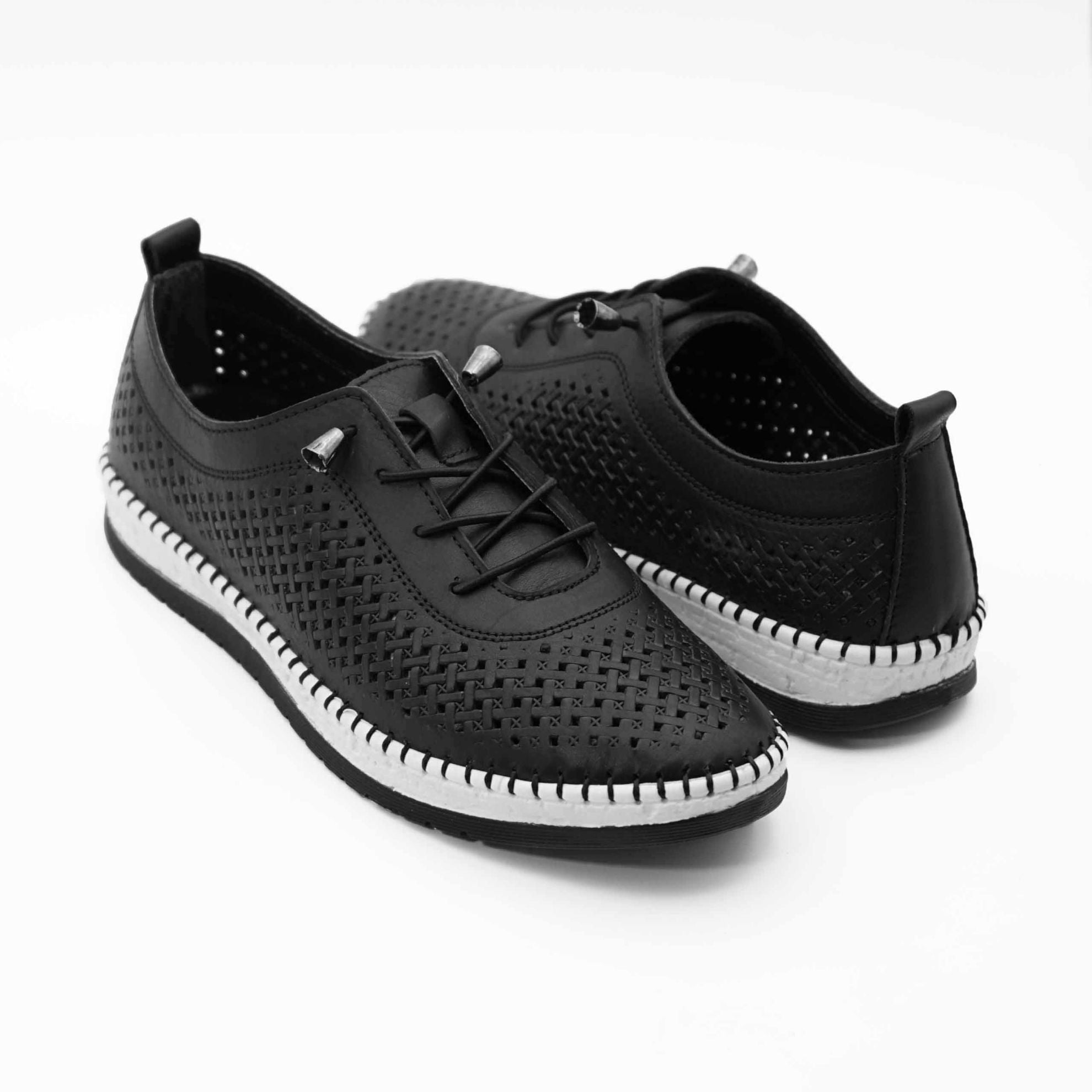 Pantofi Dama Casual Din Piele Naturala Cu Siret Elastic Cod 1800 Negru