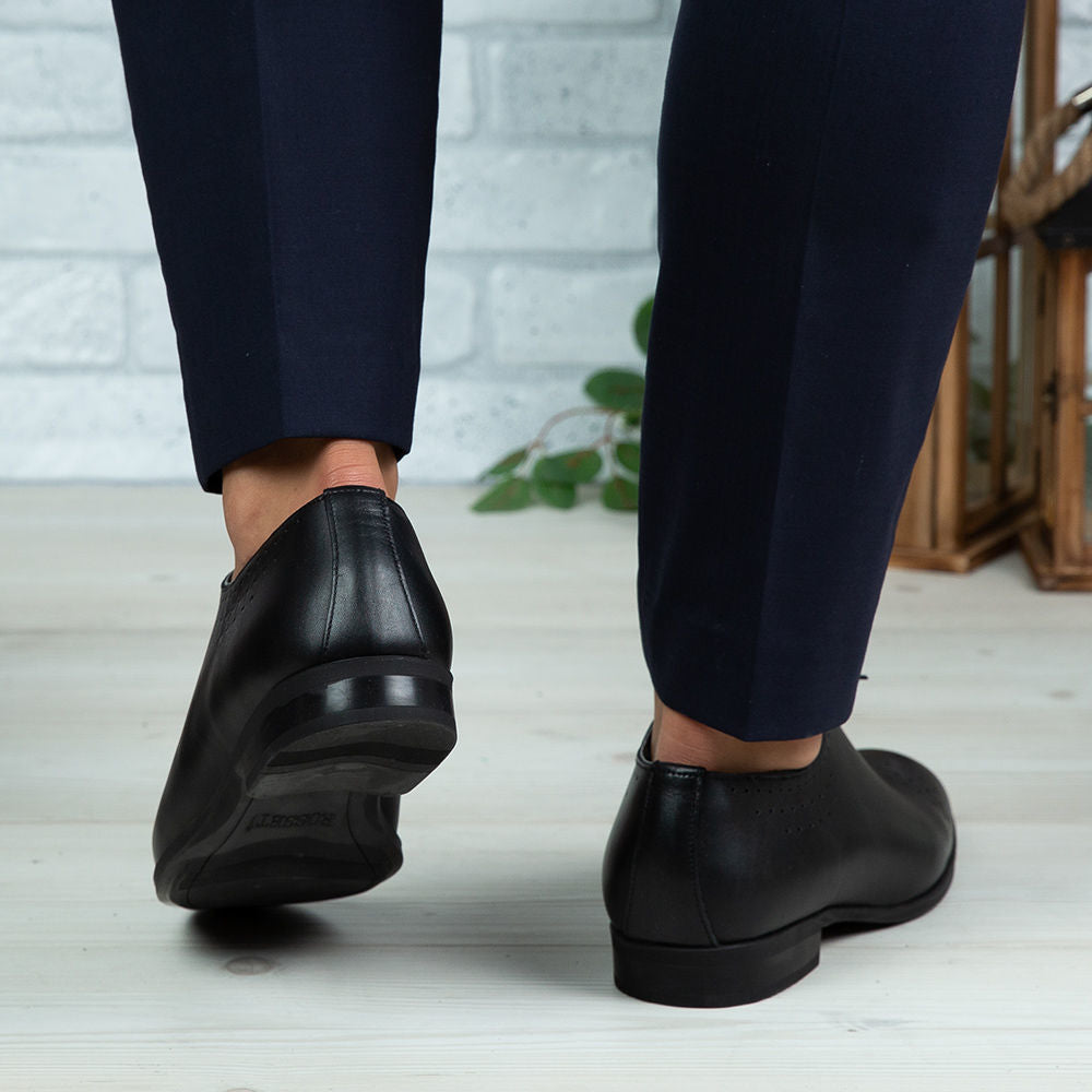 Pantofi Eleganti Barbati Din Piele Naturala O24 Negru