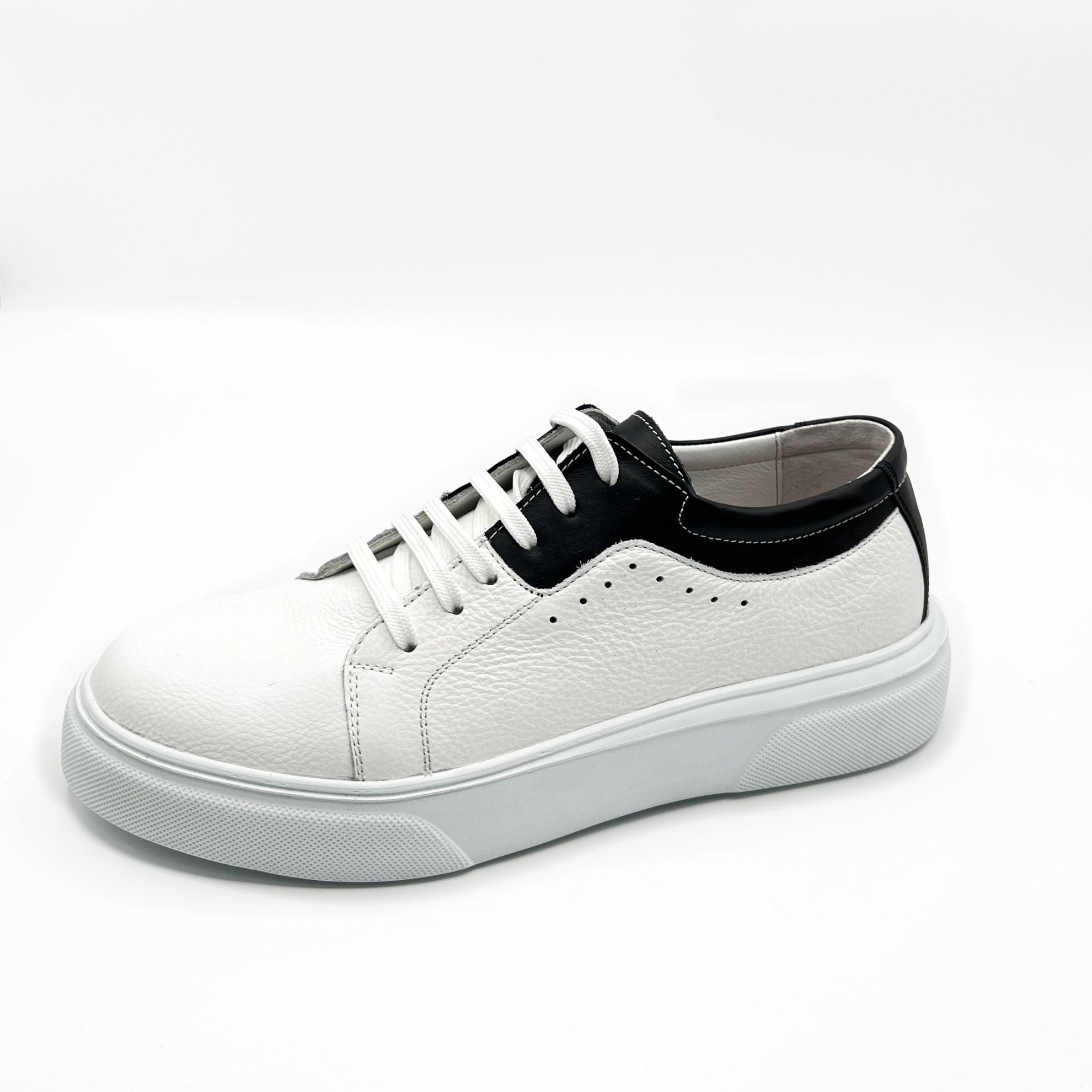 Pantofi Sport Barbati Piele Naturala C06 Alb