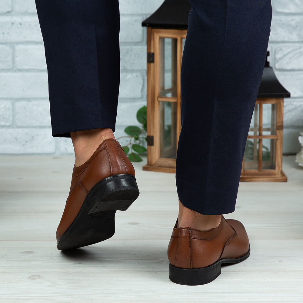 Pantofi Eleganti Barbati Din Piele Naturala 377 Maro