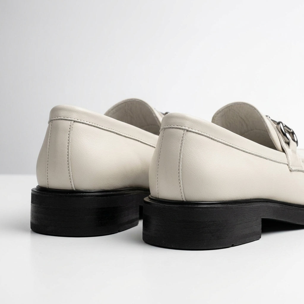 Mocasini damă BEJ DESCHIS  ACCESORIU 130 din piele naturală BOX . COD 149