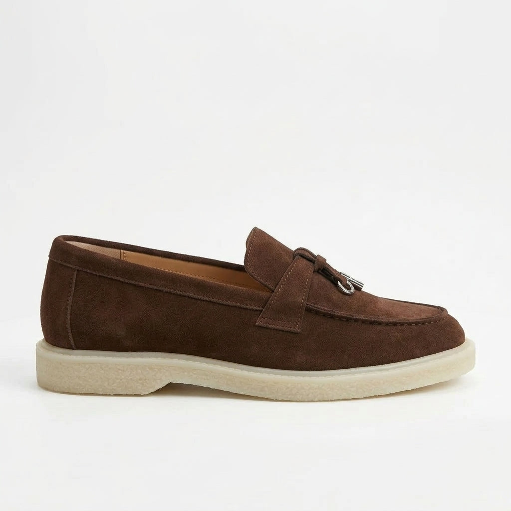 Pantofi casual din piele naturala intoarsa. culoare maro ciocolata. cod 134