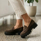 Mocasini damă culoare maro ciocolata din piele intoarsa naturală cod:129