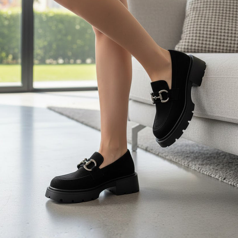 Mocasini damă negru din piele naturală intoarsa cu talpa groasa f usoara  TN cod 132