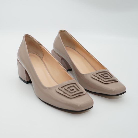 Imagine Pantofi eleganti din piele naturala lacuita culoare nud cod dms019