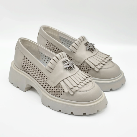 Imagine Mocasini damă culoare alb natur din piele naturală cod 131 PERFORATI